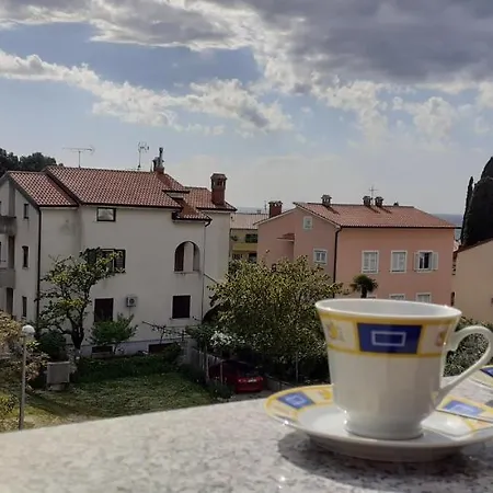App Milka Porec Exterior photo
